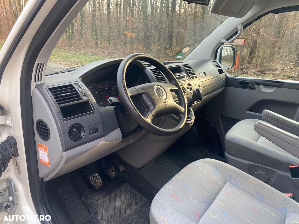 Volkswagen Transporter - 9