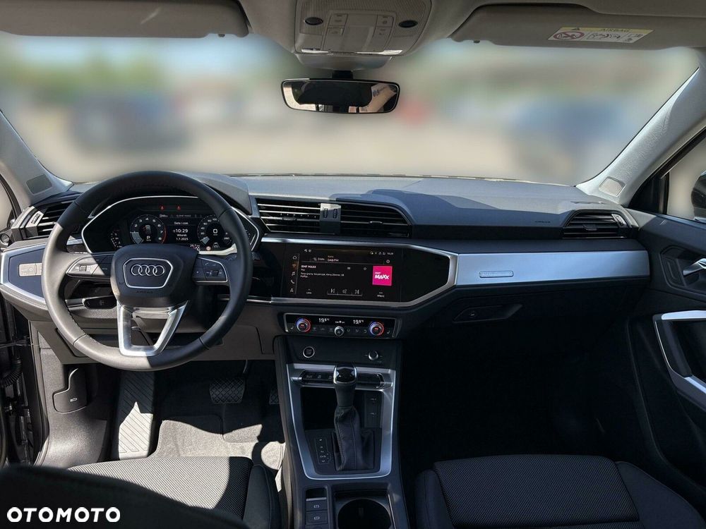 Audi Q3 Sportback - 15