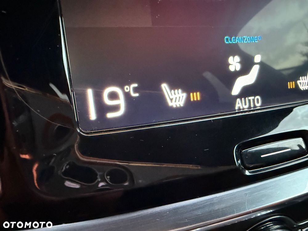 Volvo V60 D3 Momentum Pro - 32