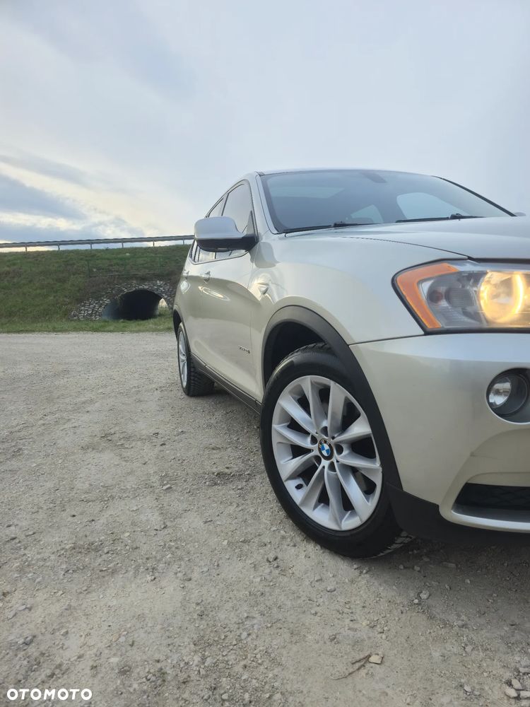 BMW X3 xDrive28i Sport-Aut Advantage - 27