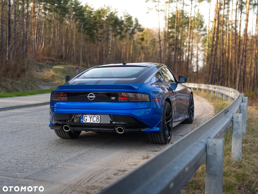 Nissan 400 Z - 18