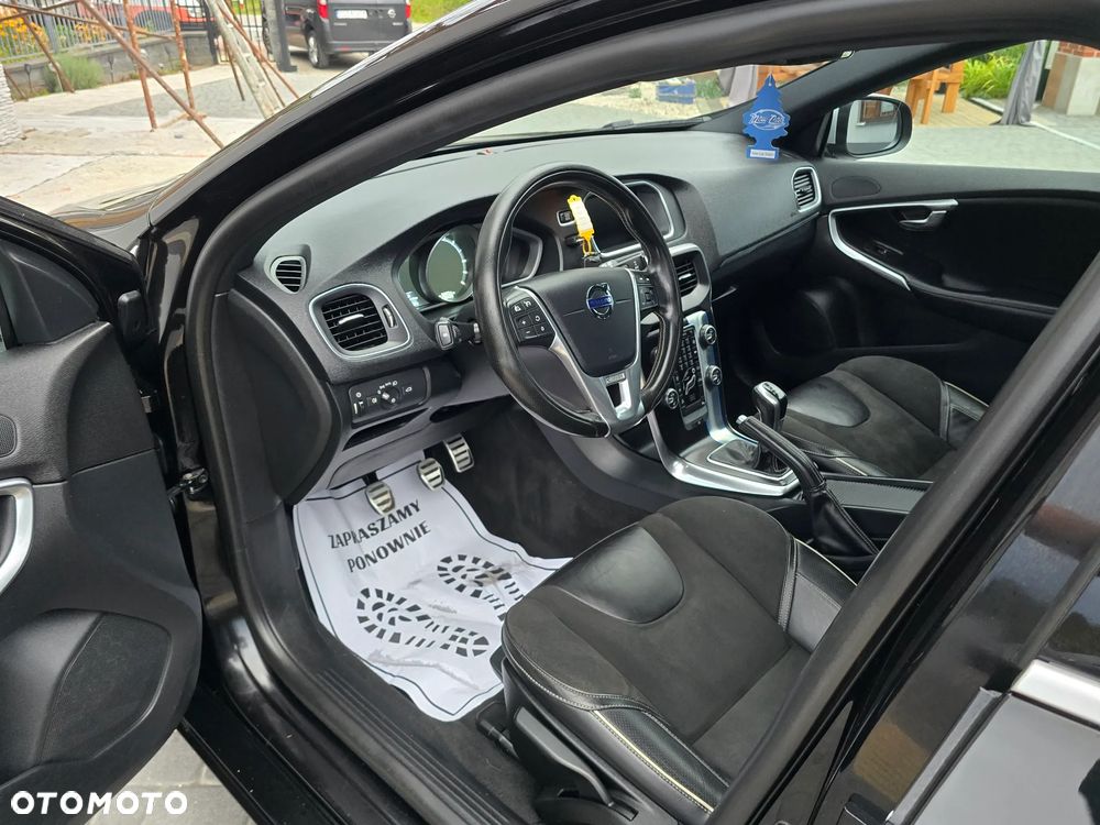 Volvo V40 D2 RDesign - 26