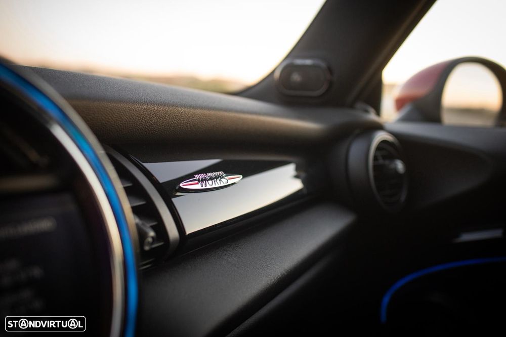 MINI 3 Portas John Cooper Works Auto Desportiva - 12