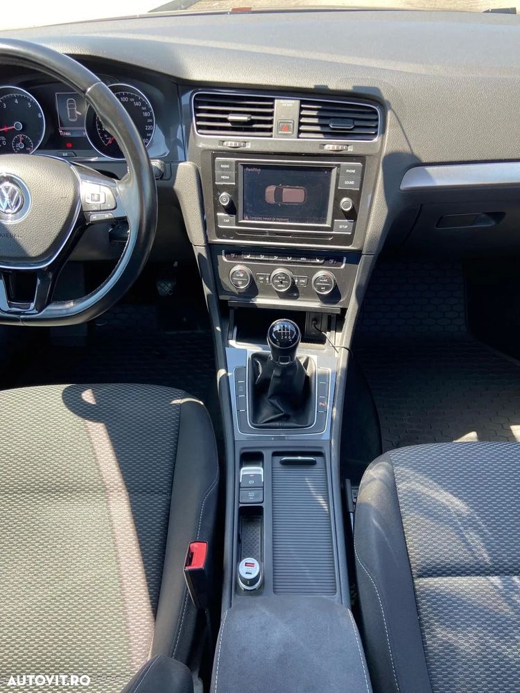 Volkswagen Golf 1.0 TSI Trendline - 2