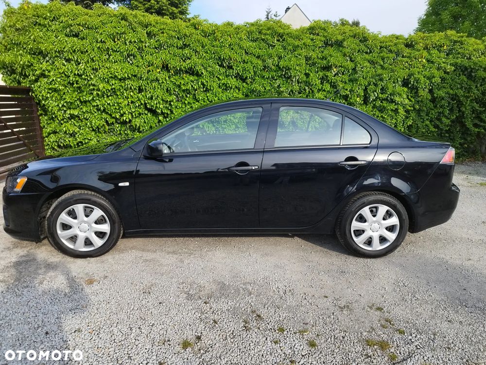 Mitsubishi Lancer 1.6 Inform - 7