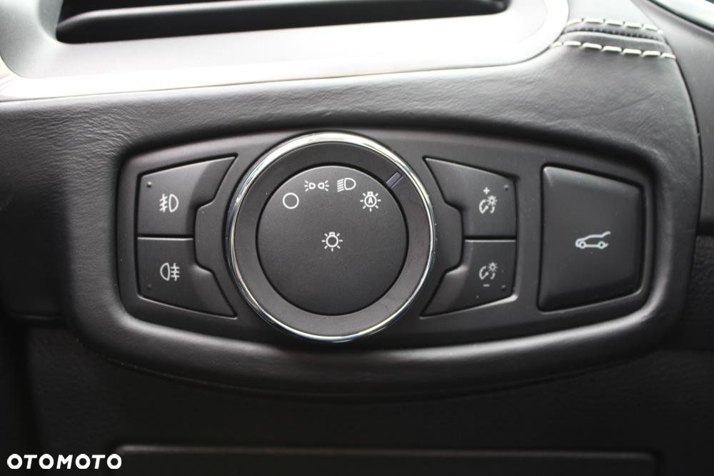 Ford S-Max - 19