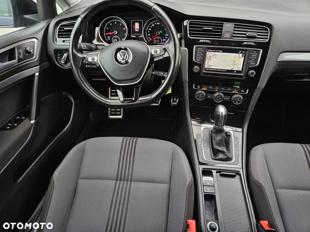 Volkswagen Golf 1.2 TSI BlueMotion Technology DSG Allstar - 24