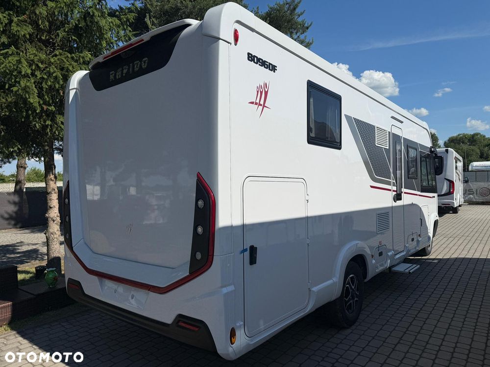 Rapido 8096dF - MY2026, automat 8-biegowy 180KM - 3