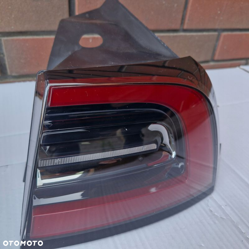 TESLA MODEL 3 LIFT 21- Y LAMPA PRAWY TYŁ PRAWA TYLNA EUROPA 1502087-00-D - 3