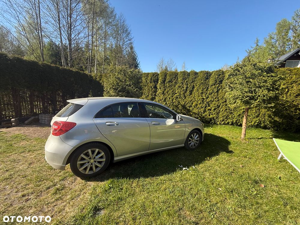 Mercedes-Benz Klasa A 200 (BlueEFFICIENCY) Style - 2