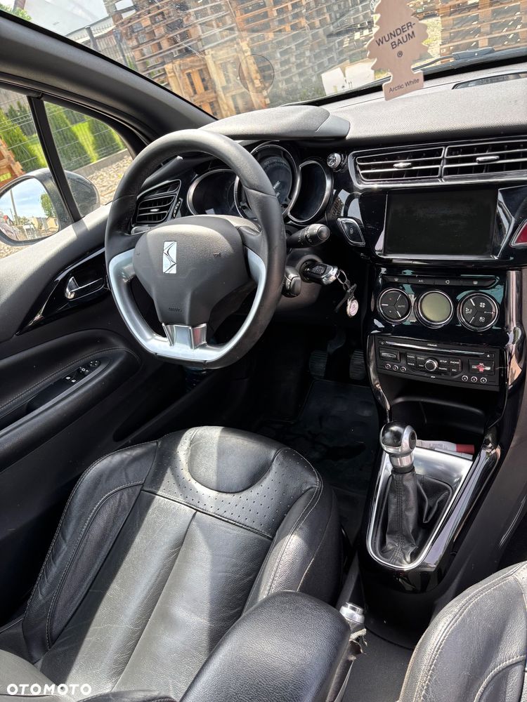 Citroën DS3 1.6 HDi SoChic - 14