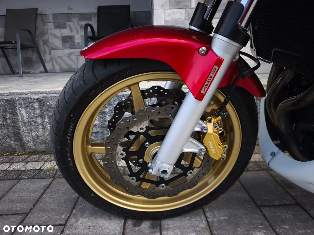Honda CB - 15