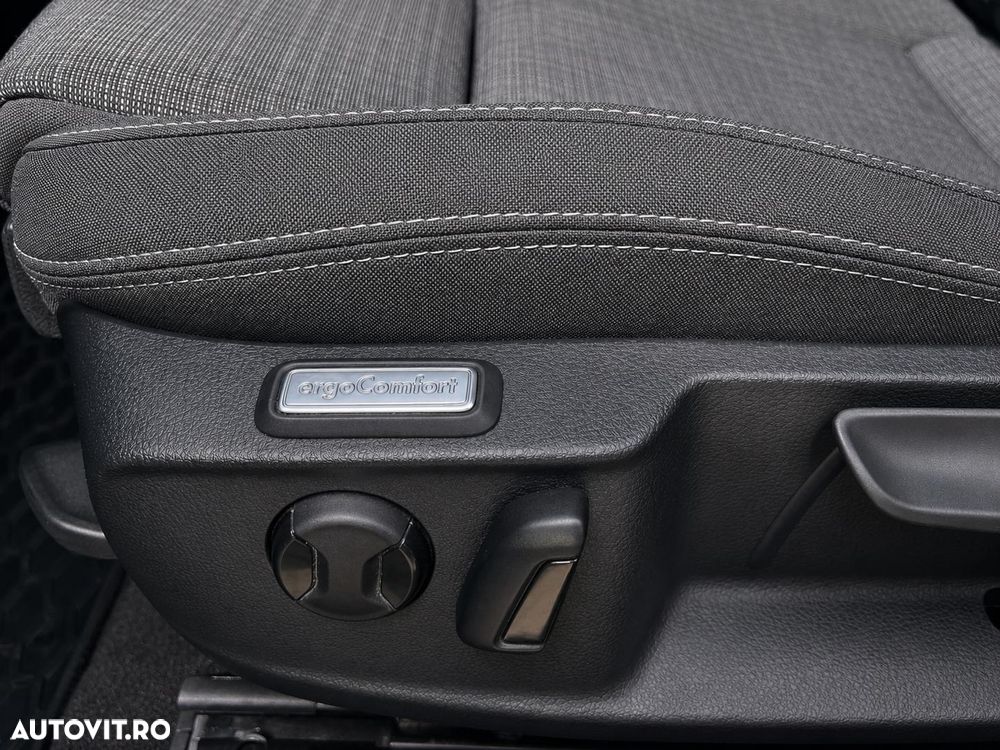 Volkswagen Passat 2.0 TDI DSG Comfortline - 14