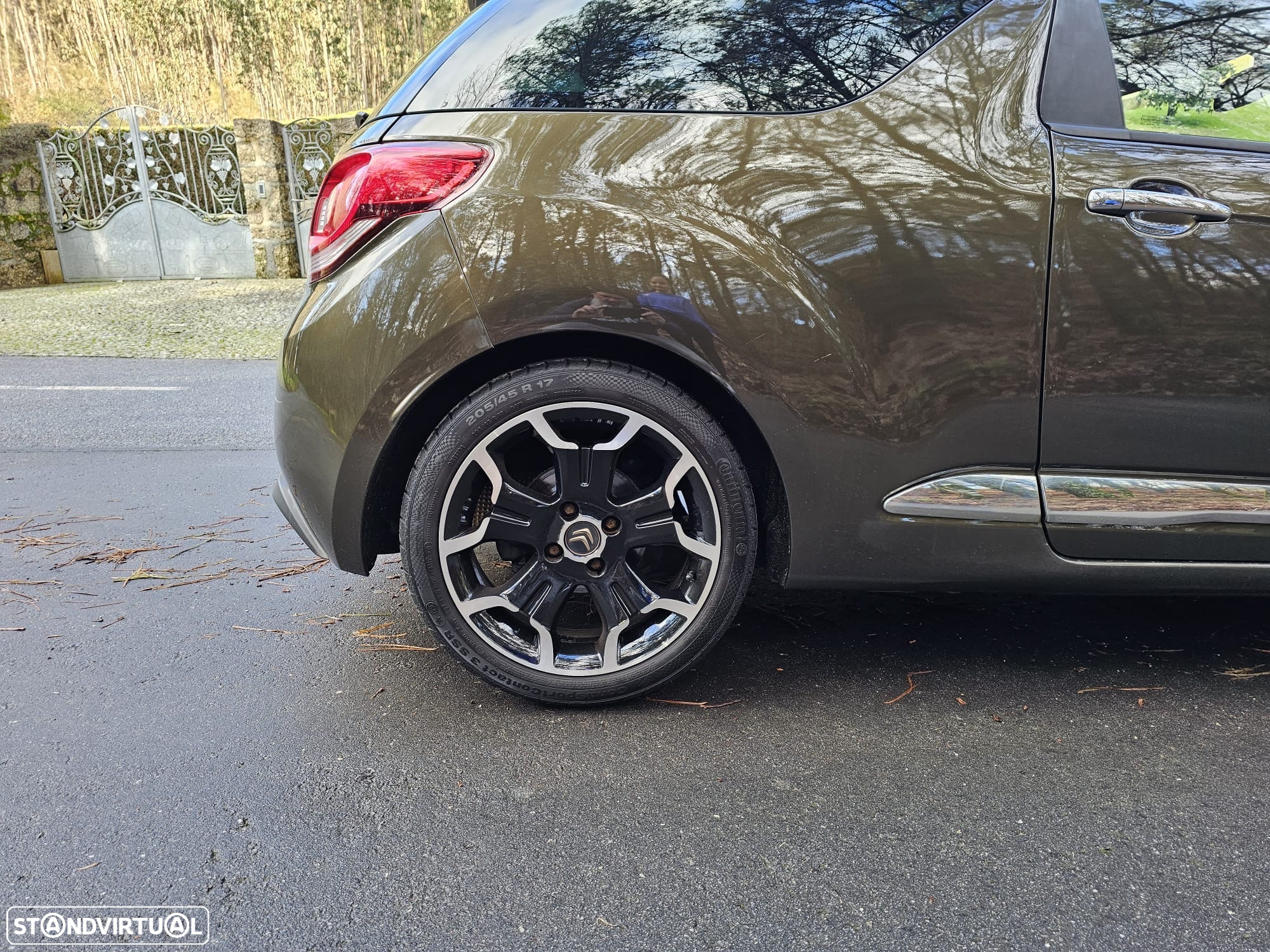 Citroën DS3 1.6 e-HDi Airdream Sport Chic - 18