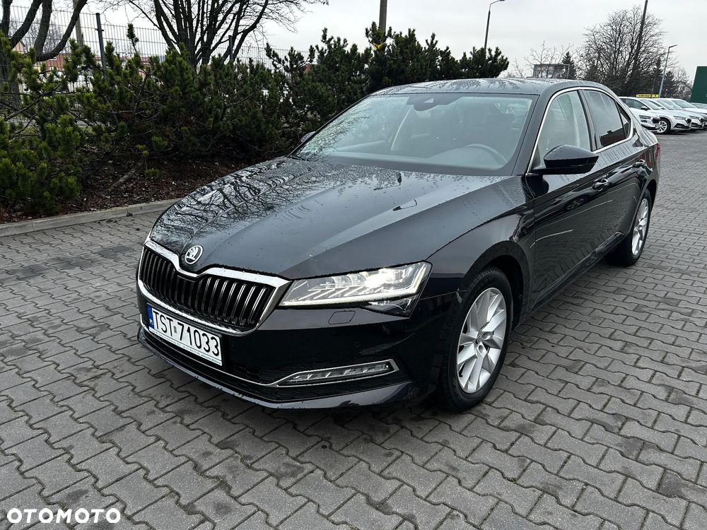 Skoda Superb 2.0 TDI SCR Style DSG