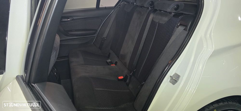 BMW 118 d Pack M - 40