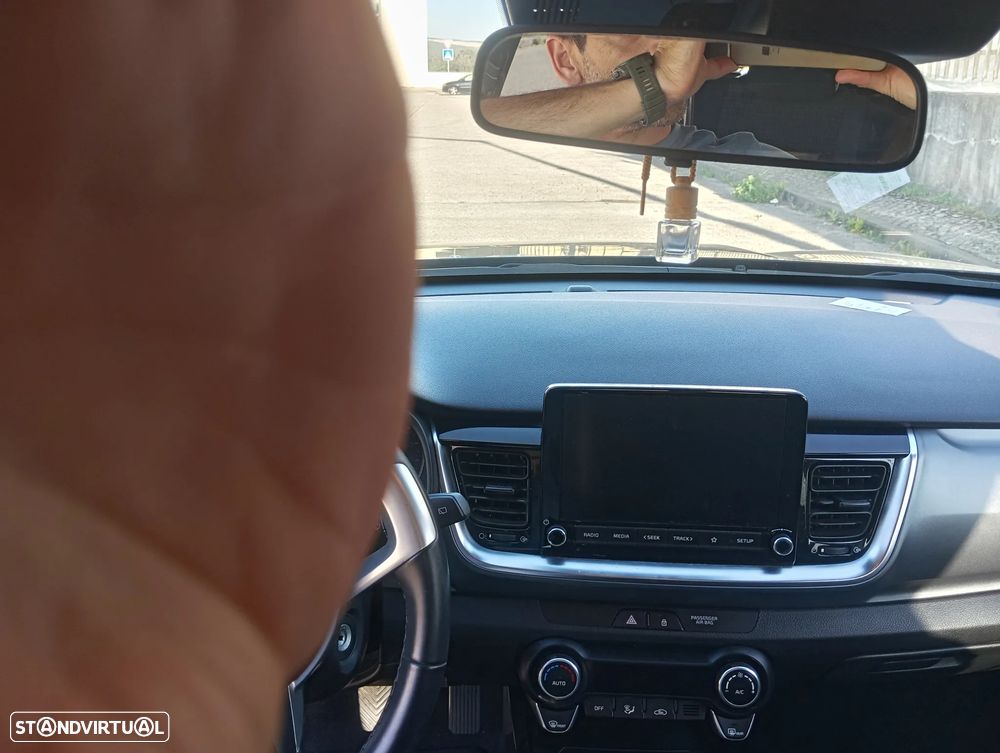 Kia Stonic 1.0 T-GDI Drive - 10