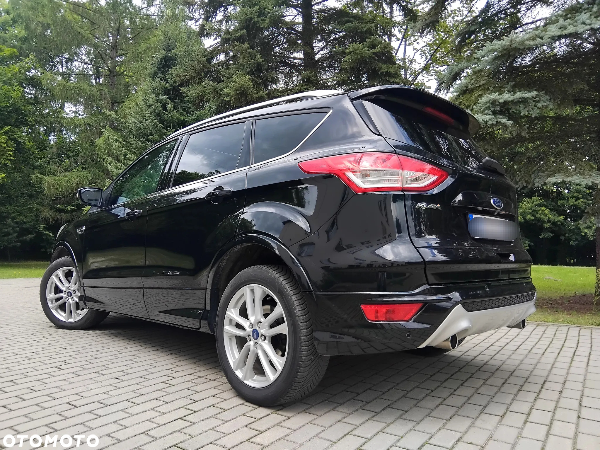 Ford Kuga - 4