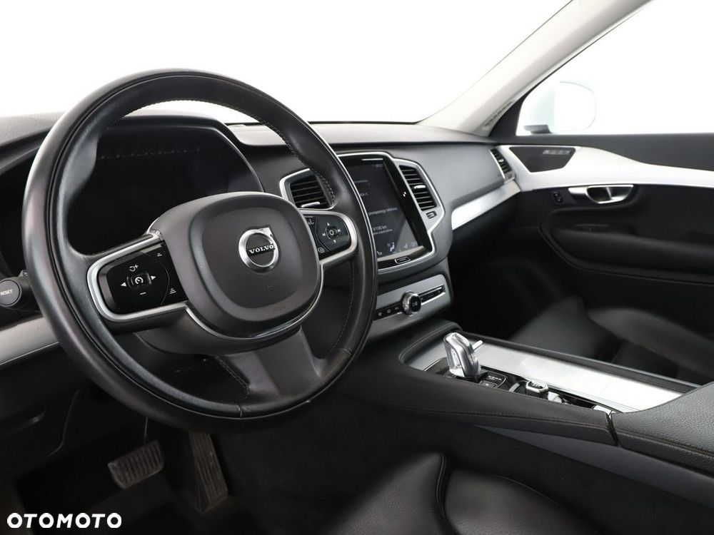 Volvo XC 90 T8 AWD Twin Engine Geartronic Momentum - 15