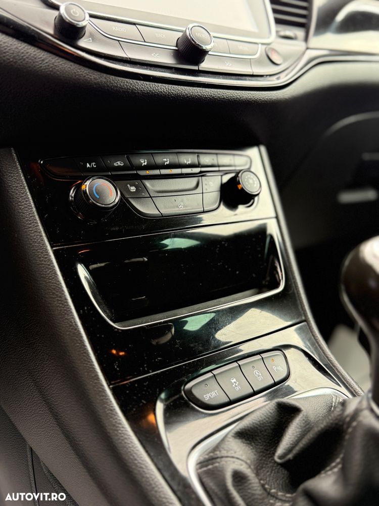 Opel Astra 1.6 D (CDTI) Start/Stop Dynamic - 4