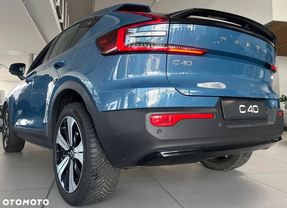 Volvo C40 Recharge Extended Range Plus - 14