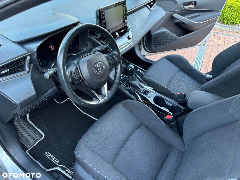 Toyota Corolla 1.8 Hybrid Comfort - 9