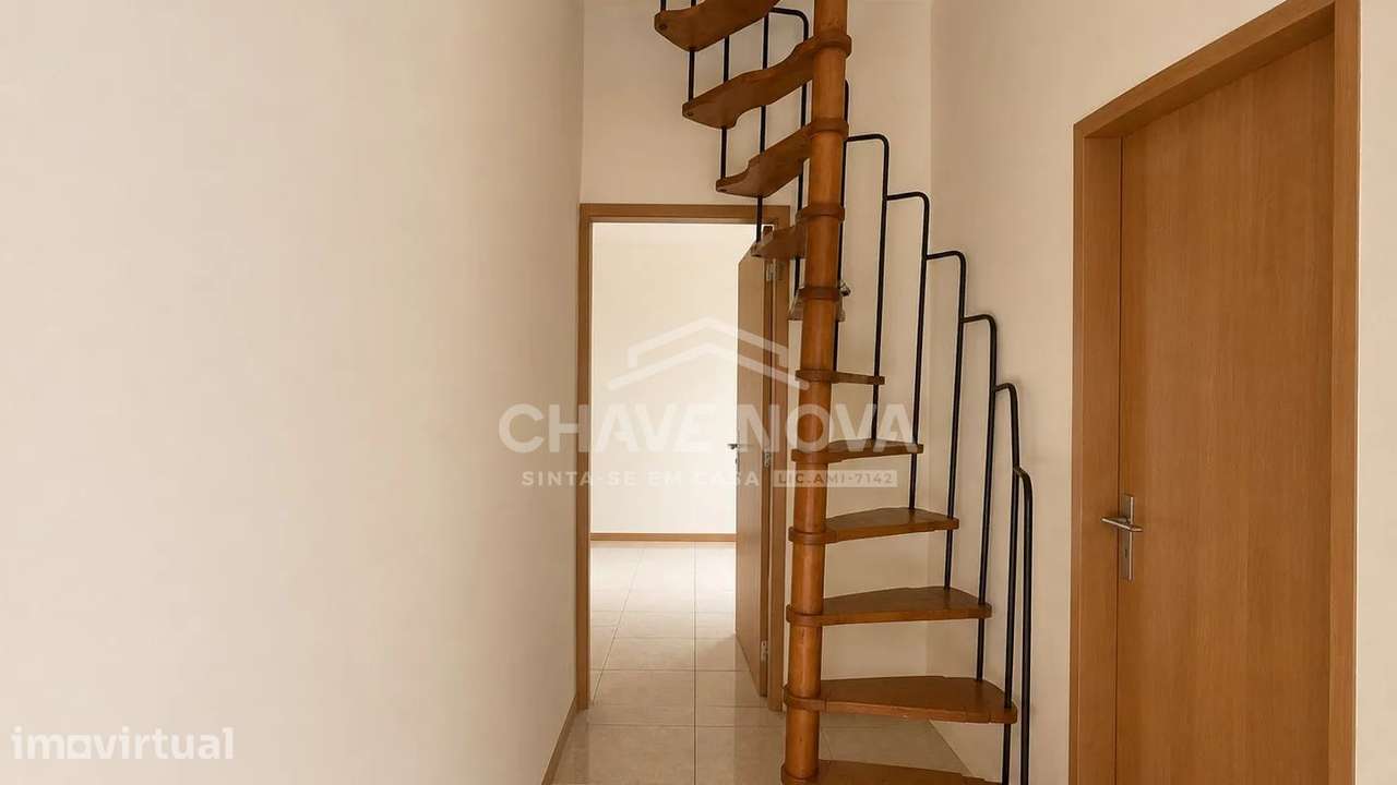 Moradia Geminada V2 na Madalena - Grande imagem: 4/8