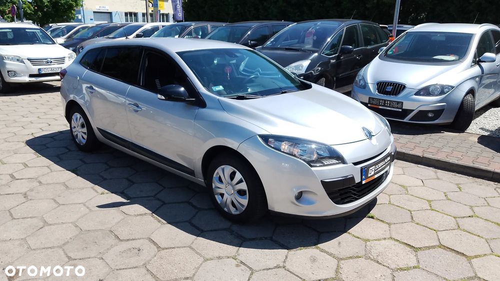 Renault Megane dCi 90 FAP Paris - 1