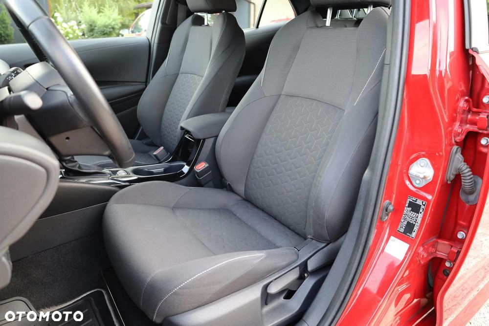 Toyota Corolla 1.8 Hybrid Comfort - 31