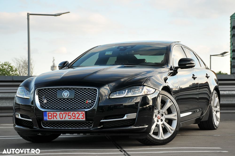Jaguar XJ 30d LWB Portfolio - 2