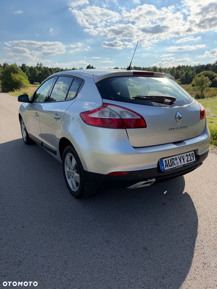 Renault Megane dCi 130 FAP Dynamique - 6