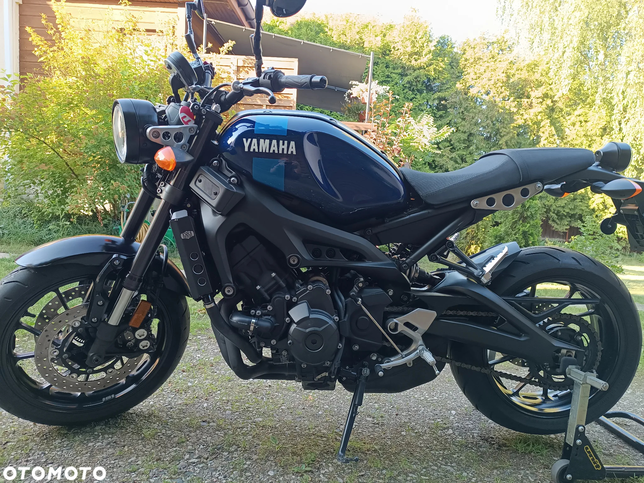 Yamaha XSR - 2