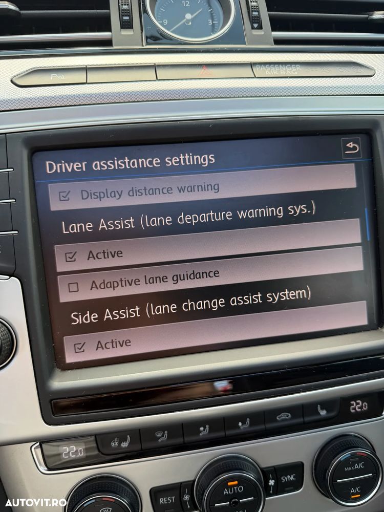 Volkswagen Passat - 35