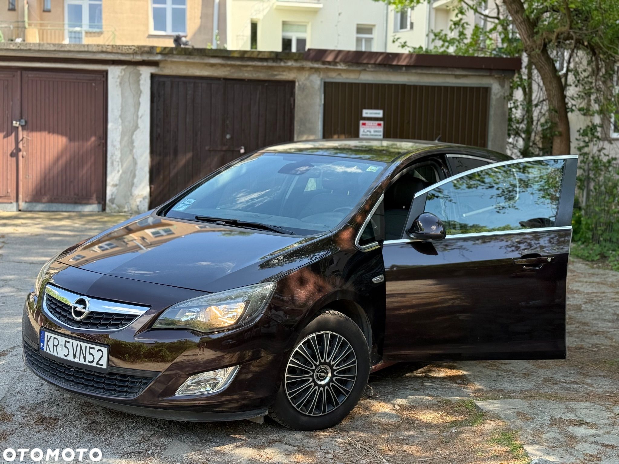 Opel Astra IV 1.7 CDTI Cosmo - 1