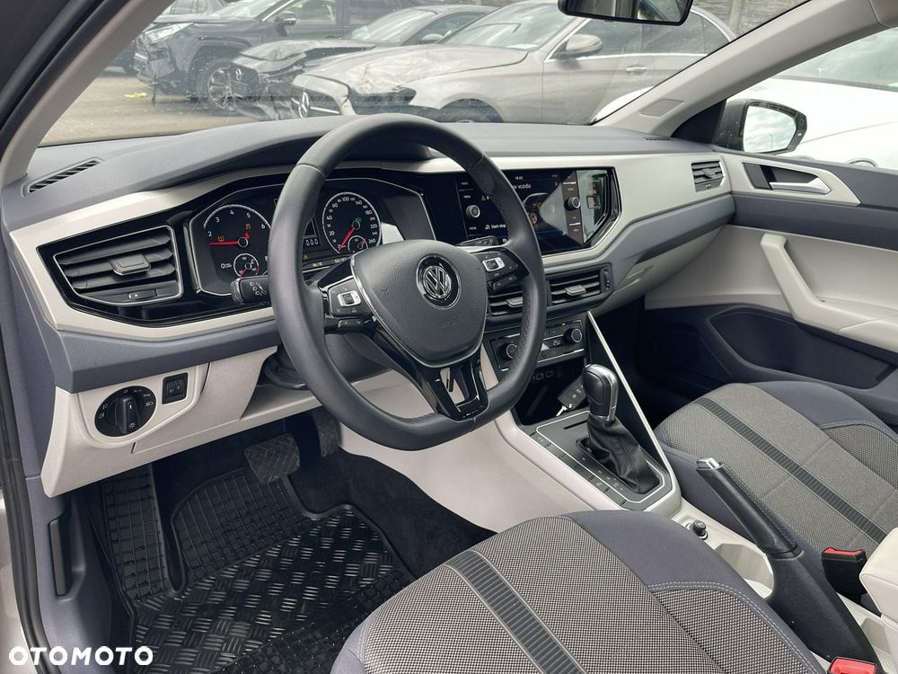 Volkswagen Polo - 7