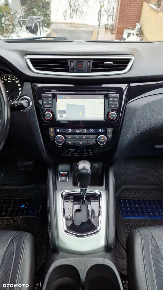 Nissan Qashqai 1.6 DCi Xtronic TEKNA - 31