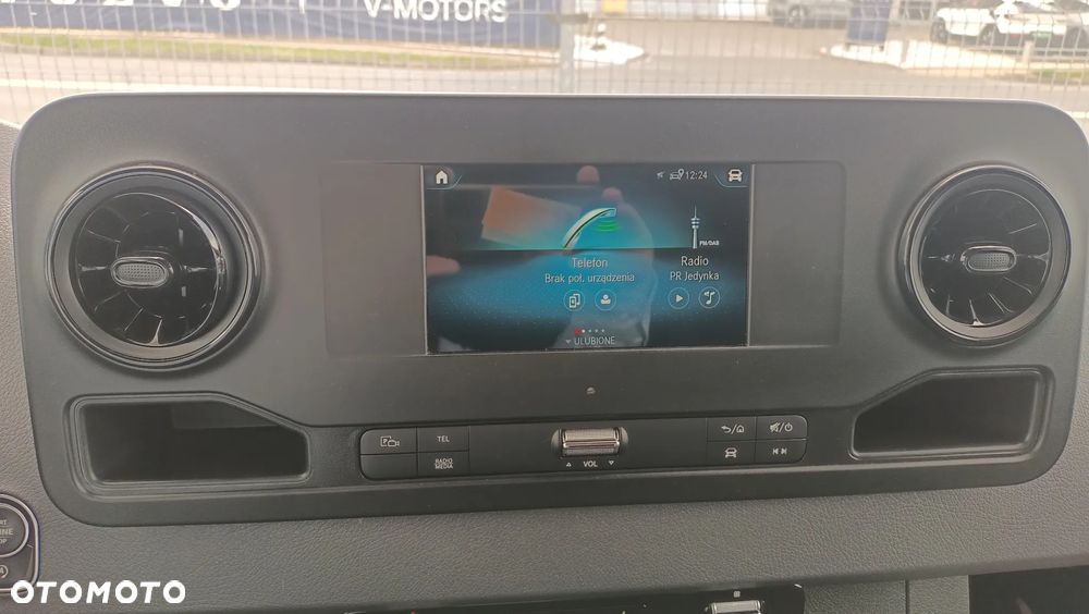 Mercedes-Benz SPRINTER - 12