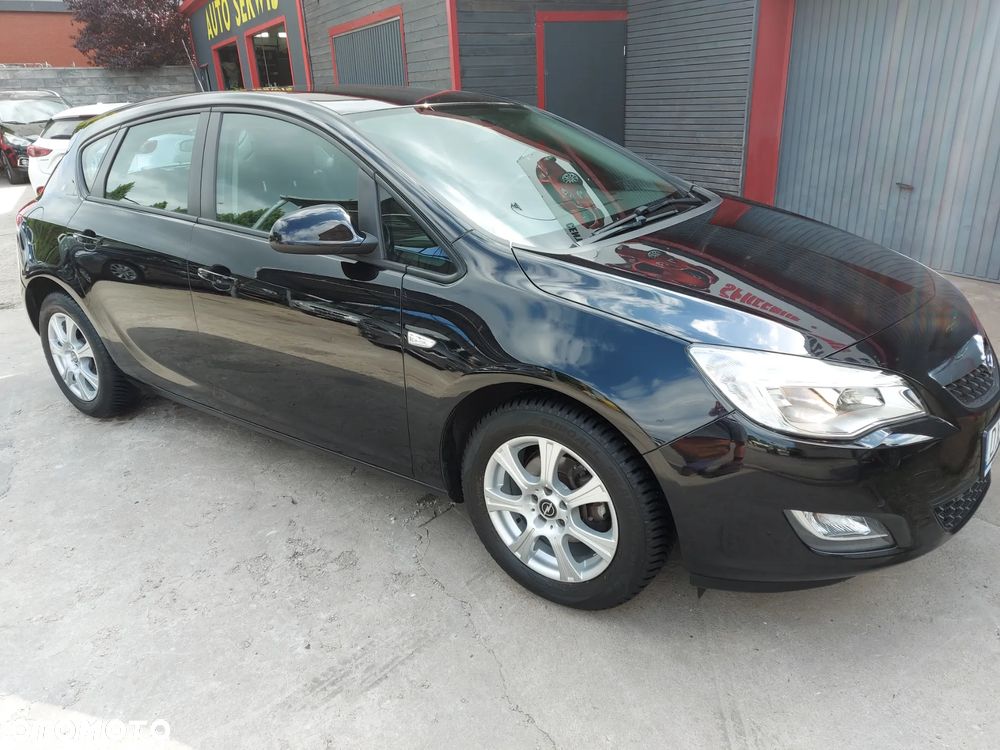 Opel Astra 1.6 Edition Sport - 34