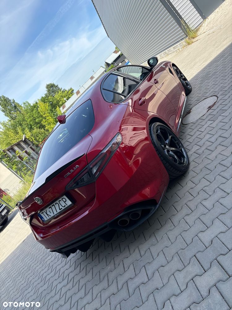 Alfa Romeo Giulia 2.9 Bi Turbo V6 Quadrifoglio - 6