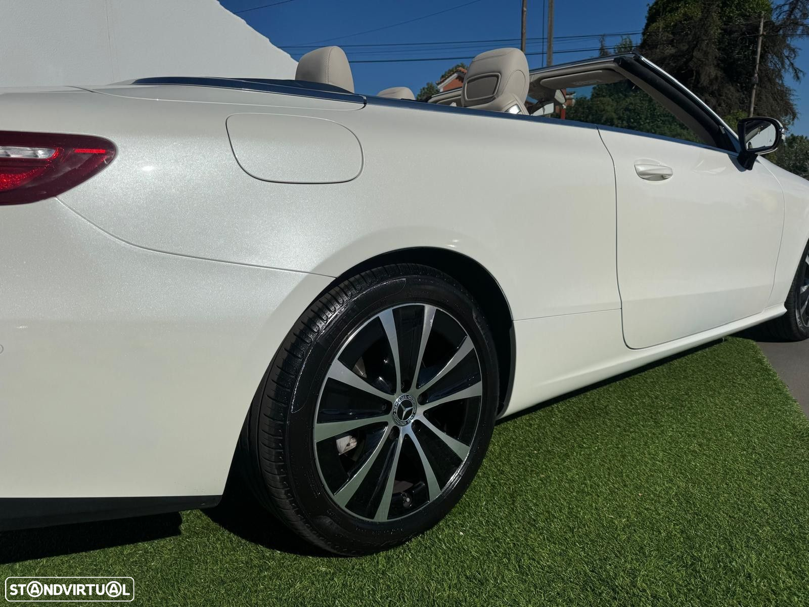 Mercedes-Benz E 200 Aut. - 20