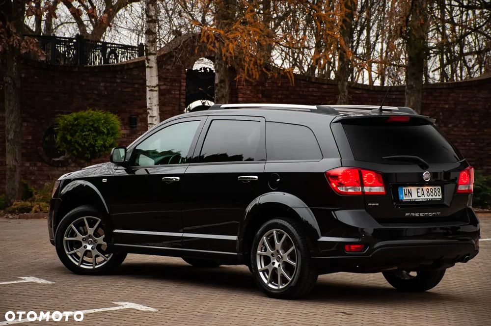 Fiat Freemont 2.0 Multijet 16V DPF Automatik Allrad Lounge - 23