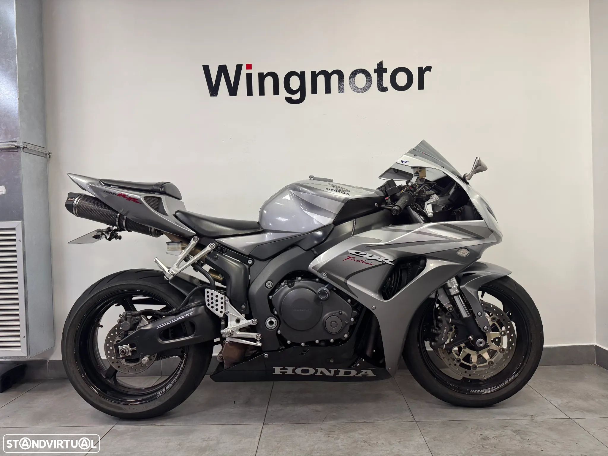 Honda CBR 1000 RR - 1