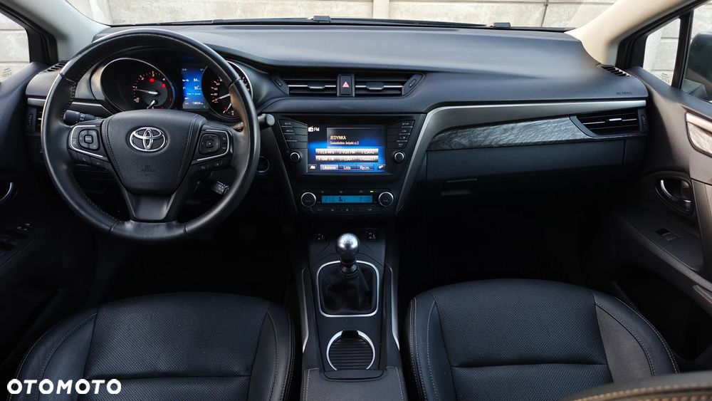 Toyota Avensis 2.0 D-4D Prestige - 8