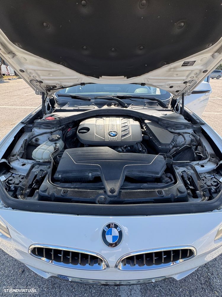 BMW 116 d Sport Line - 23