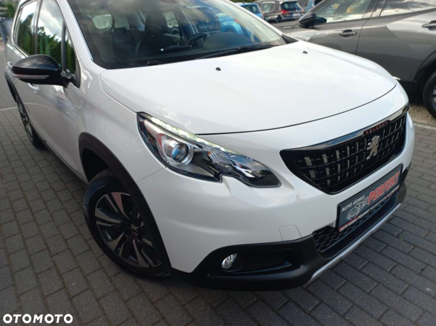 Peugeot 2008 - 5