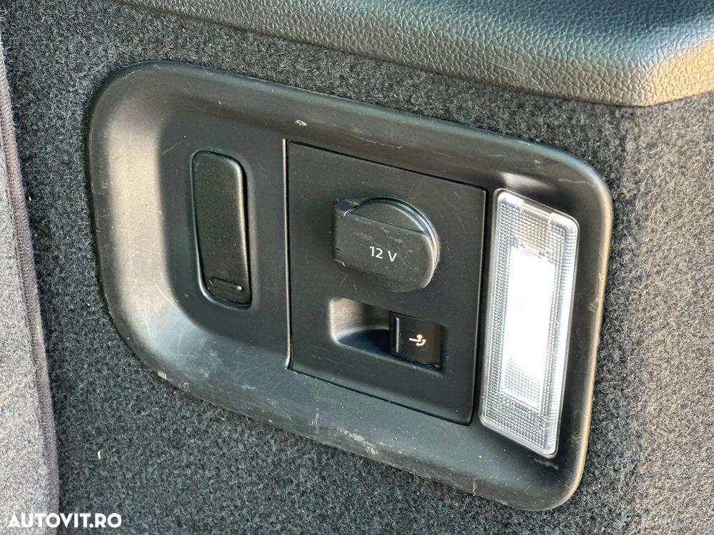 Volkswagen Sharan - 34