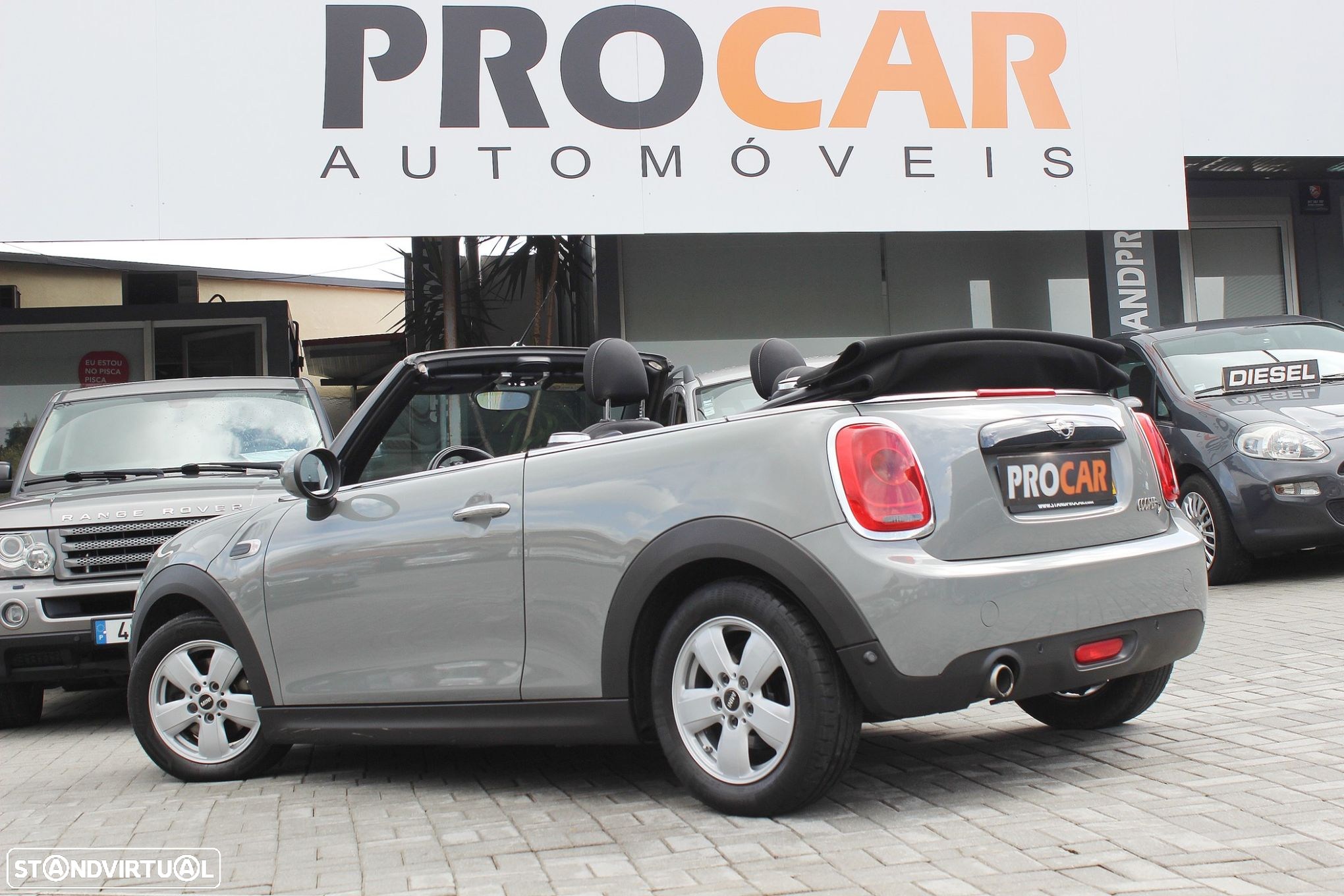 MINI 3 Portas Cooper D - 23