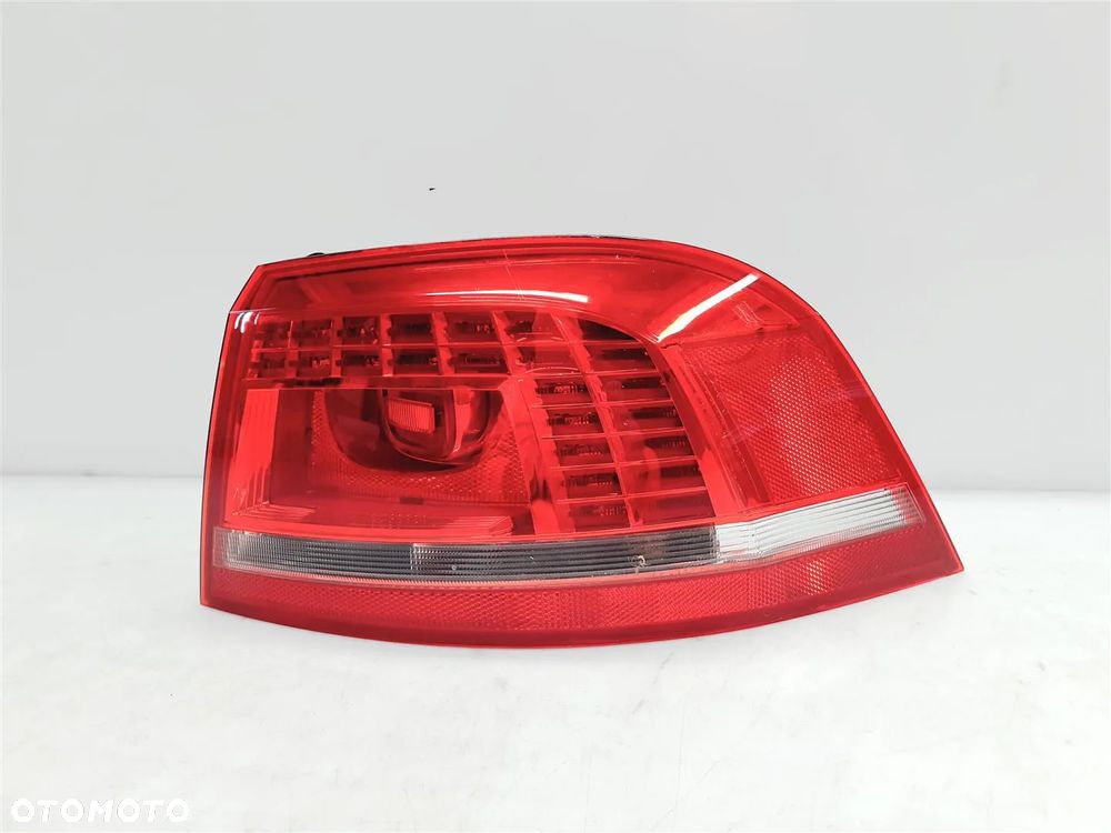 VW PASSAT B7 KOMBI 10r+ PRAWA LAMPA TYŁ LED ORY EU !!! - 3