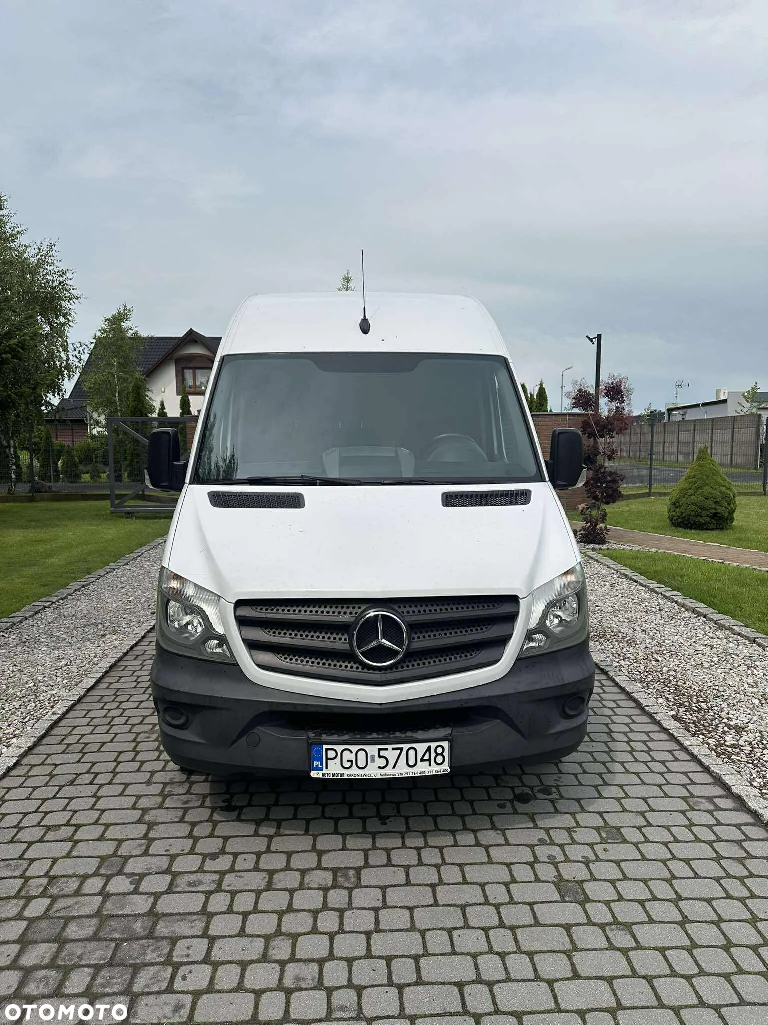 Mercedes-Benz SPRINTER - 15