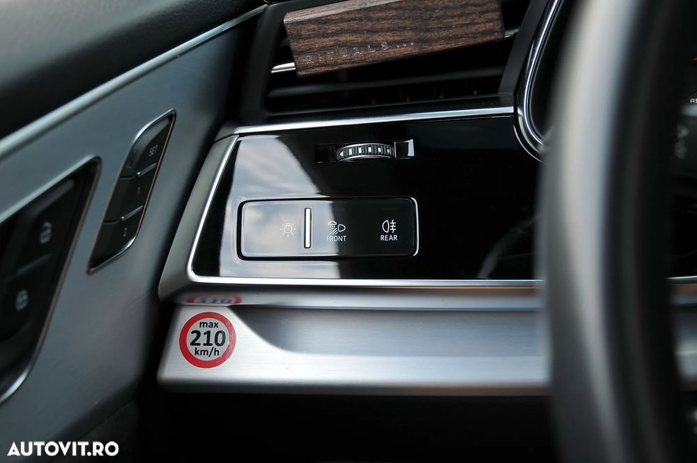 Audi Q8 50 TDI quattro Tiptronic - 35